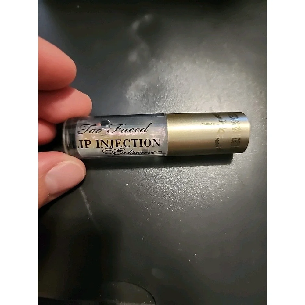 Too Faced Lip Injection Extreme .05 Oz Lip‎ Plumper Instant New
